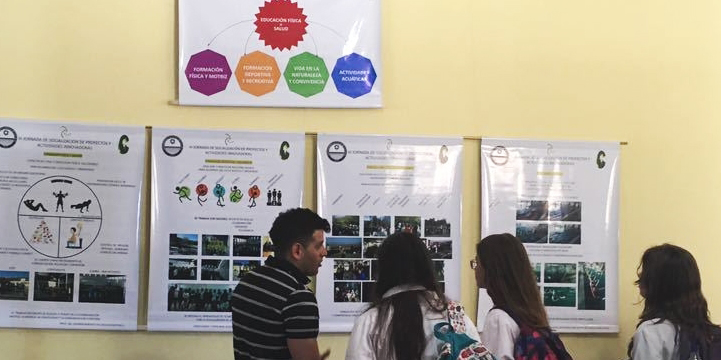 Aulas abiertas en el Colegio Central Universitario.
